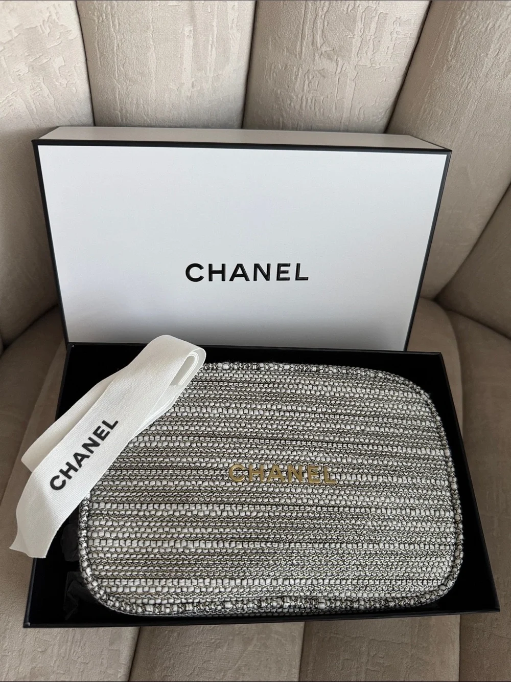 CHANEL Silver Metallic Woven Cosmetic Case with Gold Logo